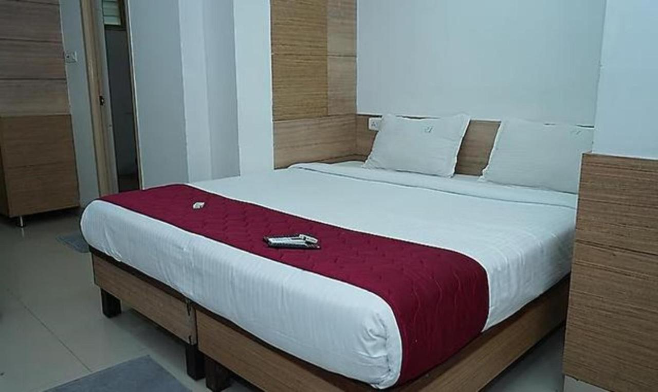 Fabexpress I5 Boutique Hotel Chennai Exterior photo